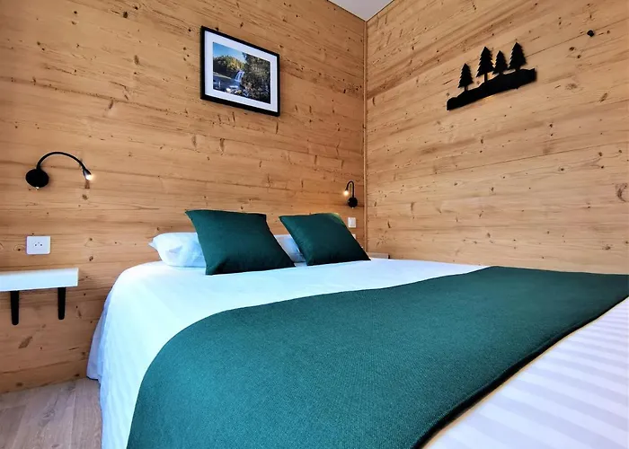 Hotel Les Montagnards